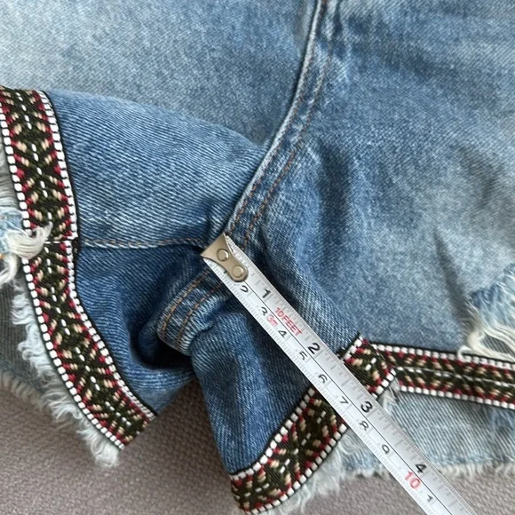 Anthropologie Pilcro Distressed Blue Jean Shorts with Embroidered Hem - Picture 10 of 13